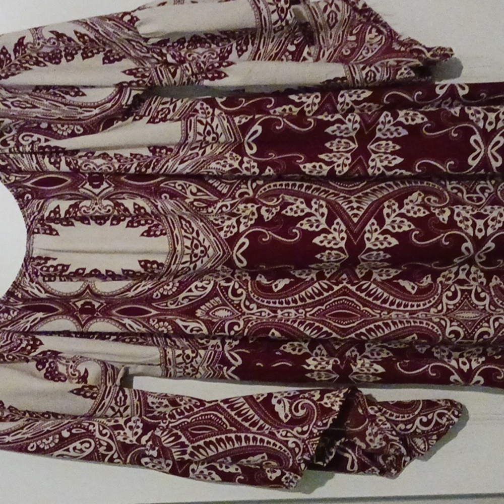 Blouse - Picture 2 of 3